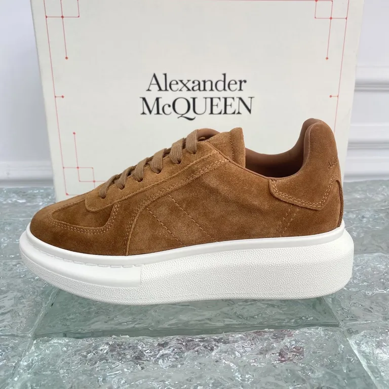 Alexander McQueen Shoe 